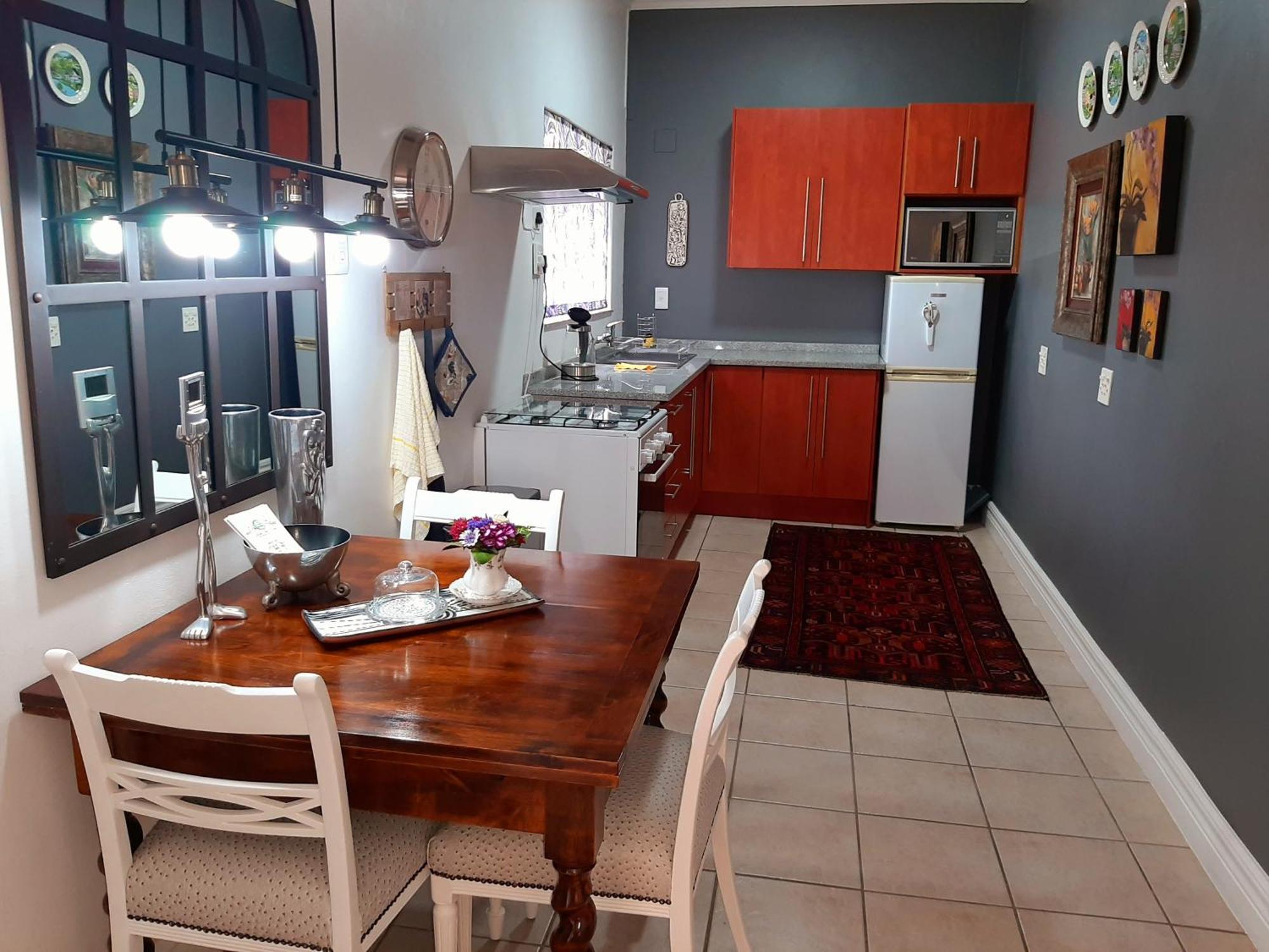 At 98 On Lynburn Guest House Pretoria Quarto foto